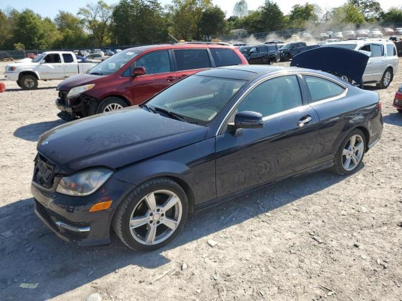 2015 Mercedes-Benz C 250 na sprzedaż w Madisonville, TN - Front End