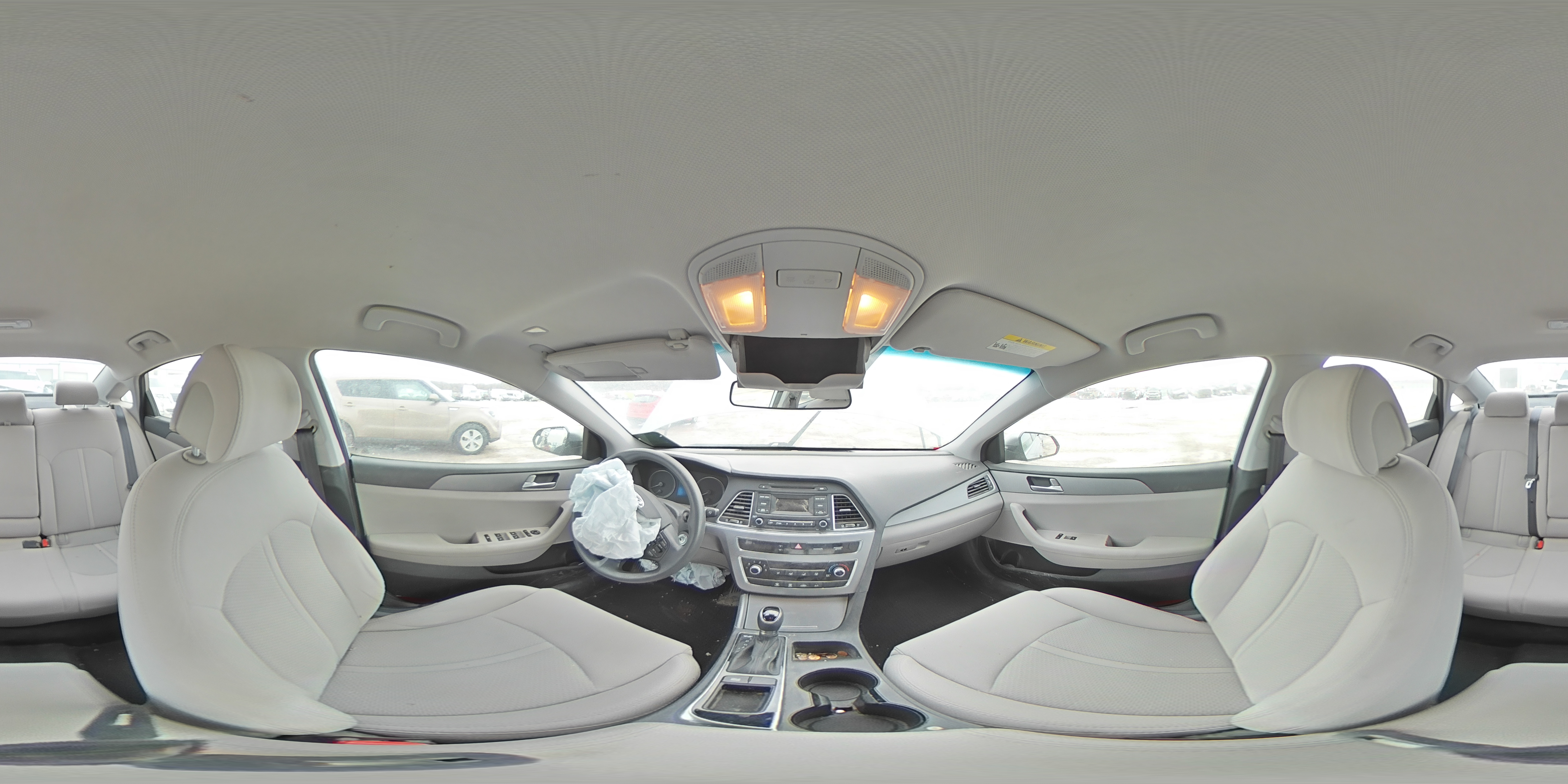 2015 Hyundai Sonata - Image 12