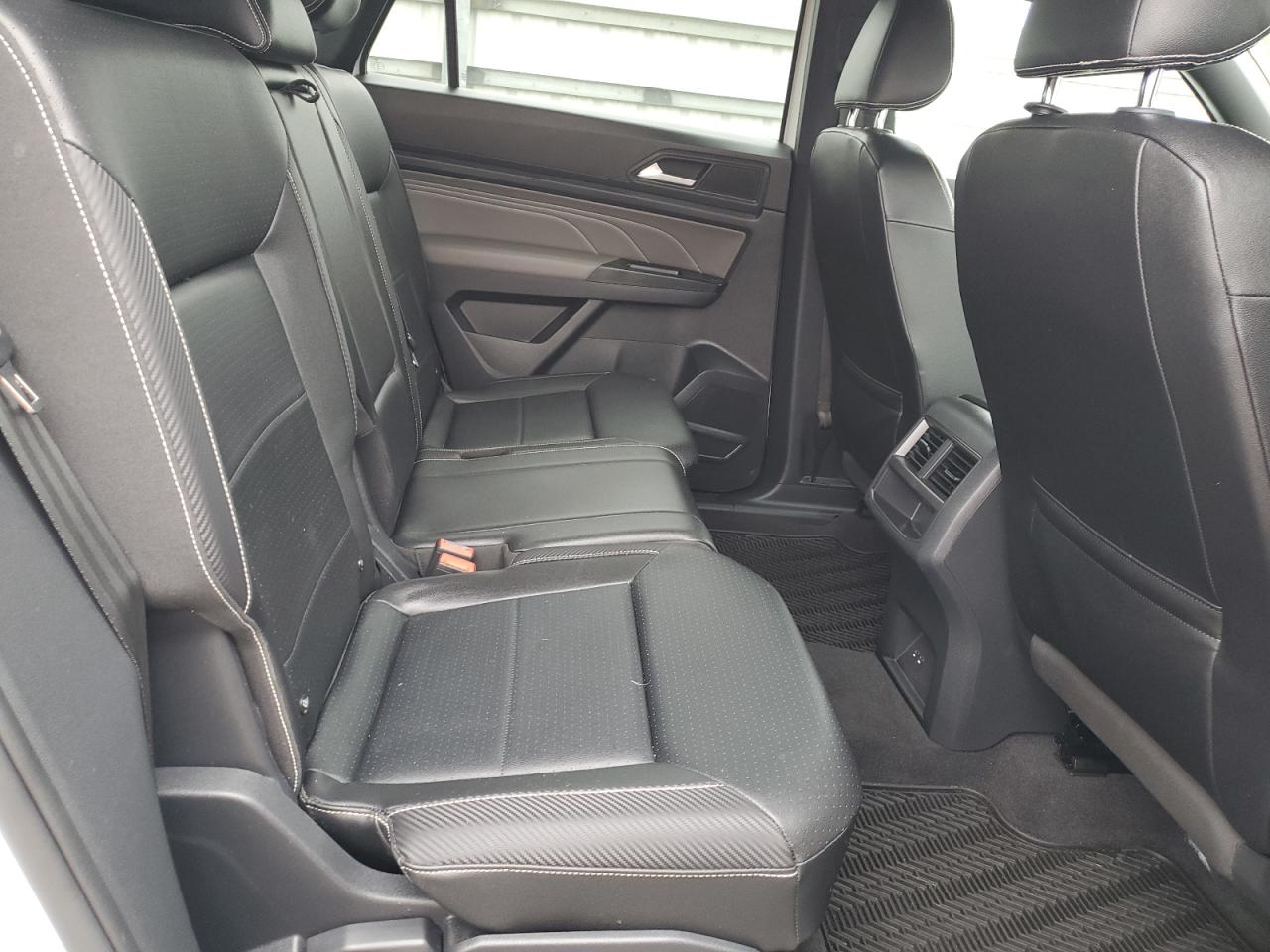 2021 Volkswagen Atlas - Image 11
