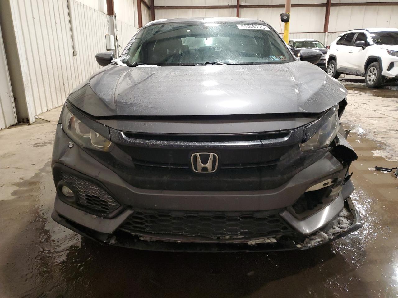 2018 Honda Civic - Image 5