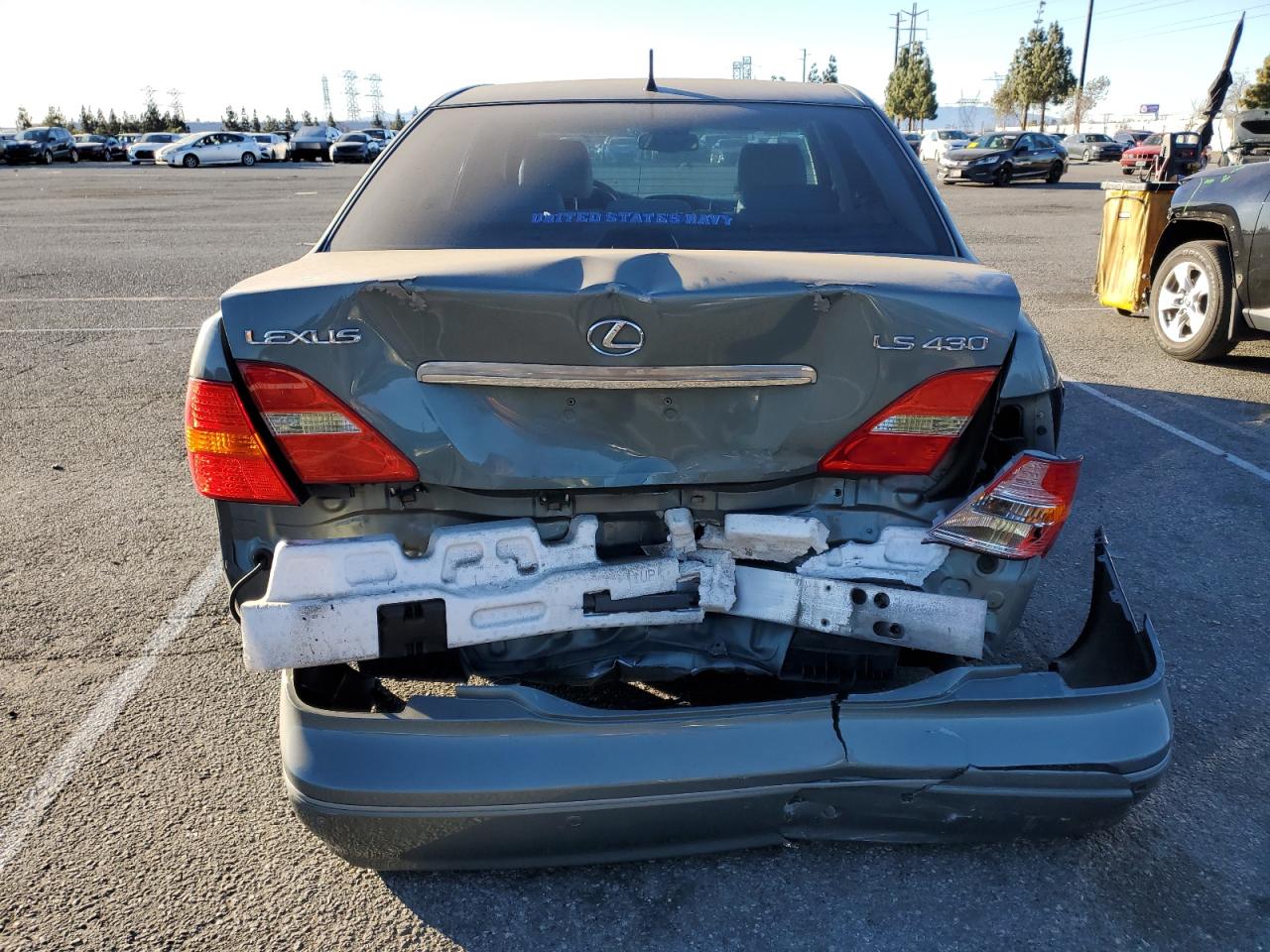 2003 Lexus LS - Image 6