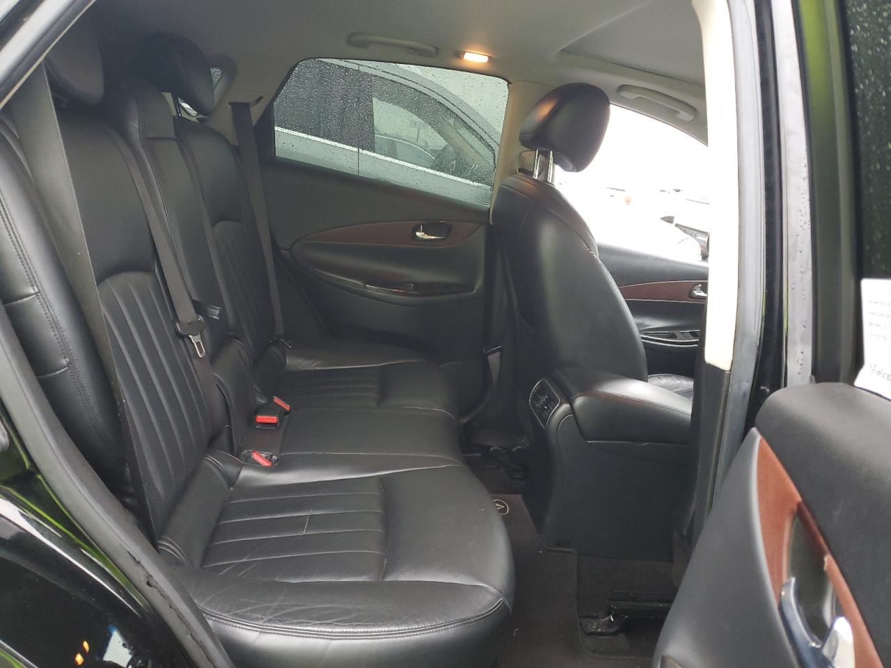 2008 Infiniti EX - Image 10