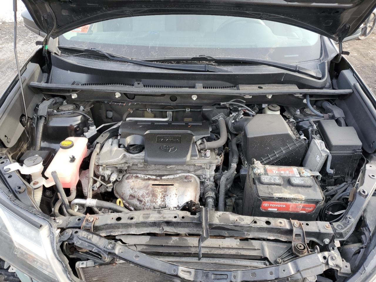2015 Toyota RAV 4 - Image 12