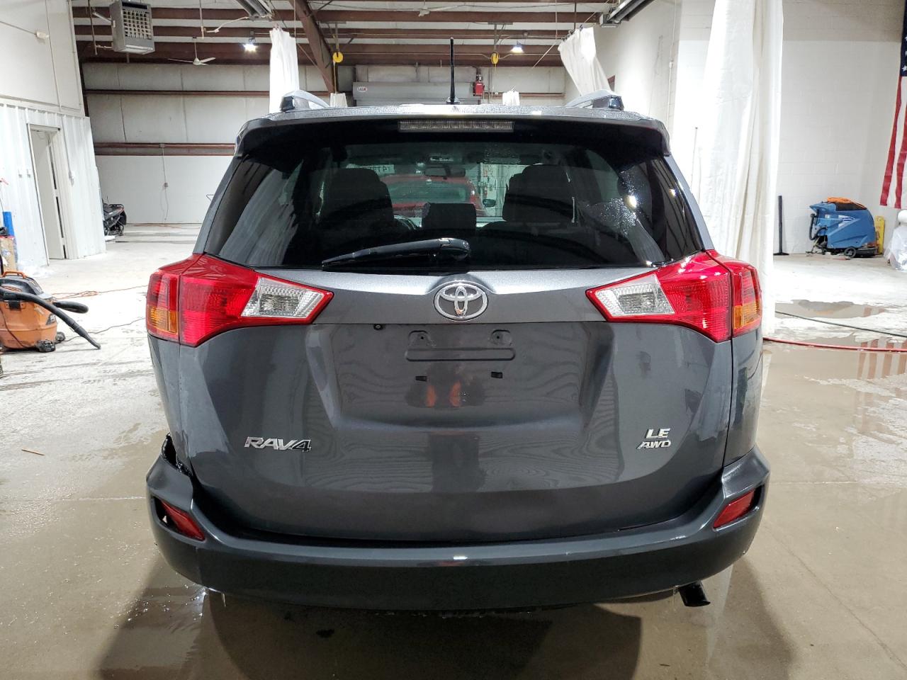 2014 Toyota RAV 4 - Image 6