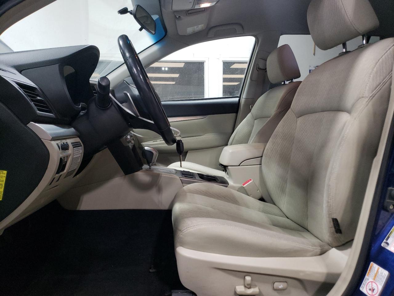 2010 Subaru Outback - Image 7
