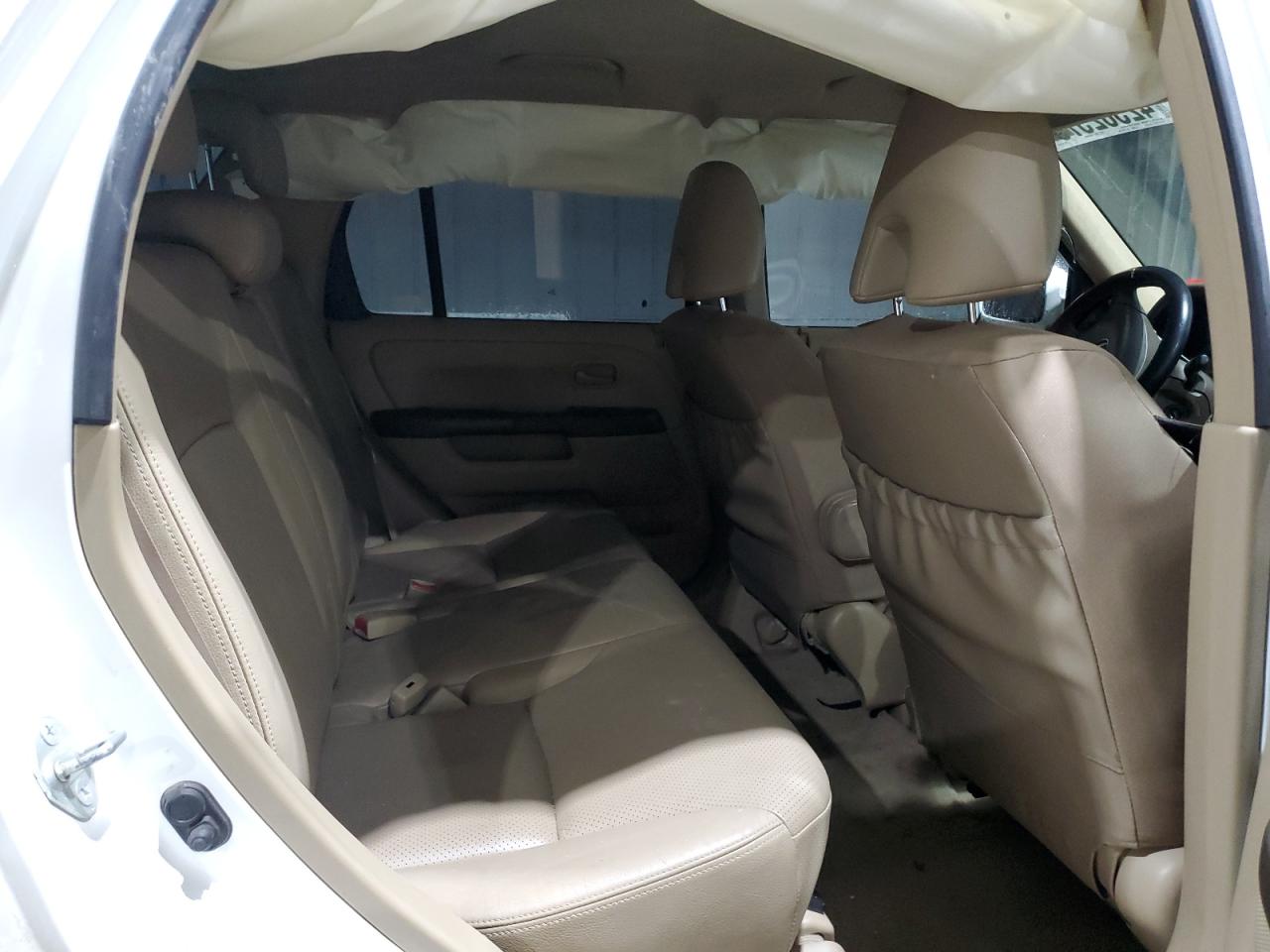2006 Honda CR-V - Image 11