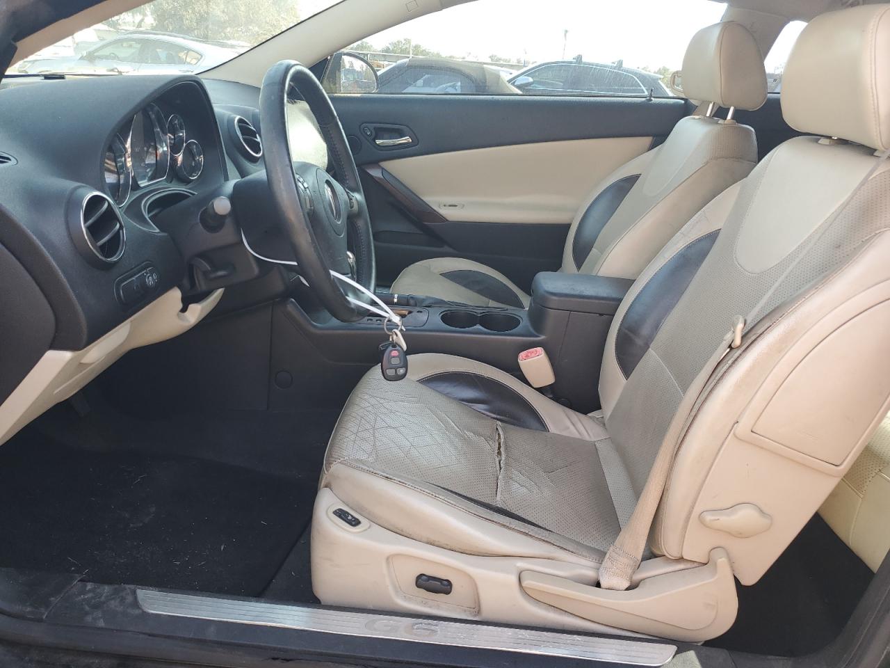 2008 Pontiac G6 - Image 7