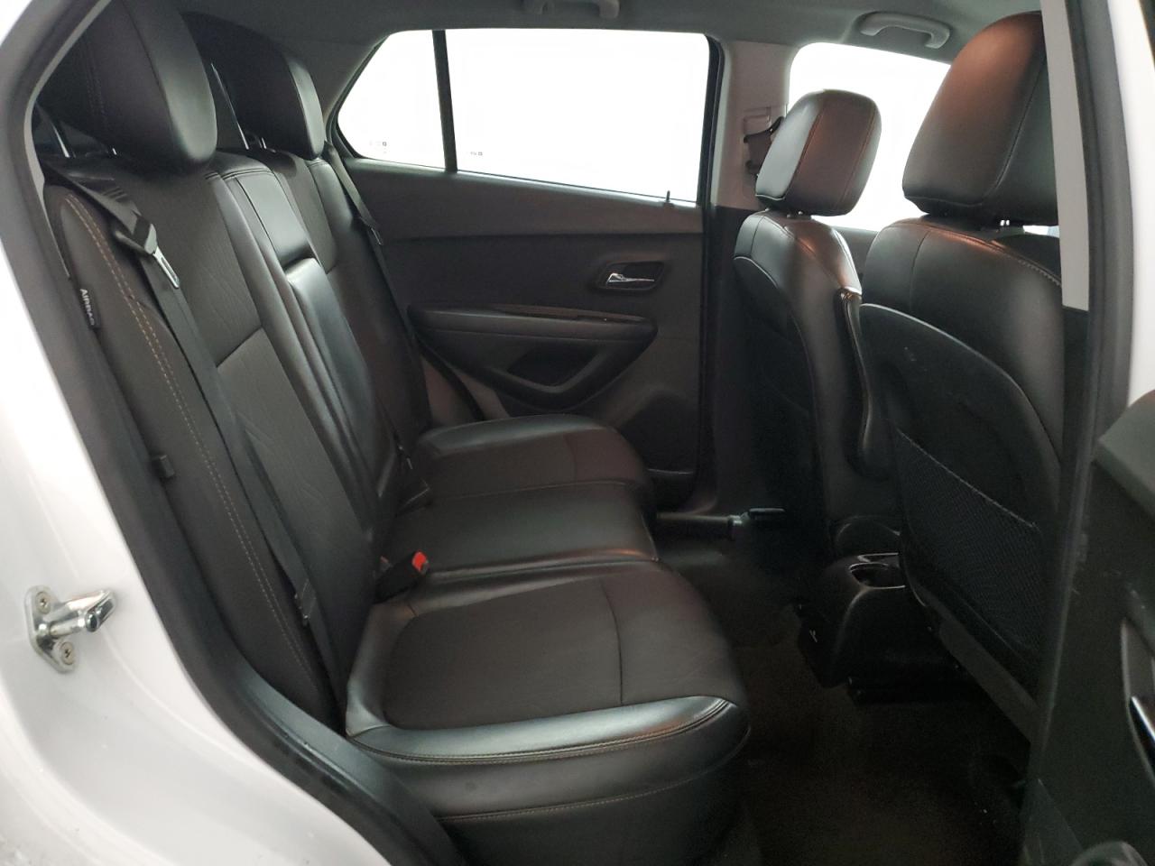 2020 Chevrolet Trax - Image 11