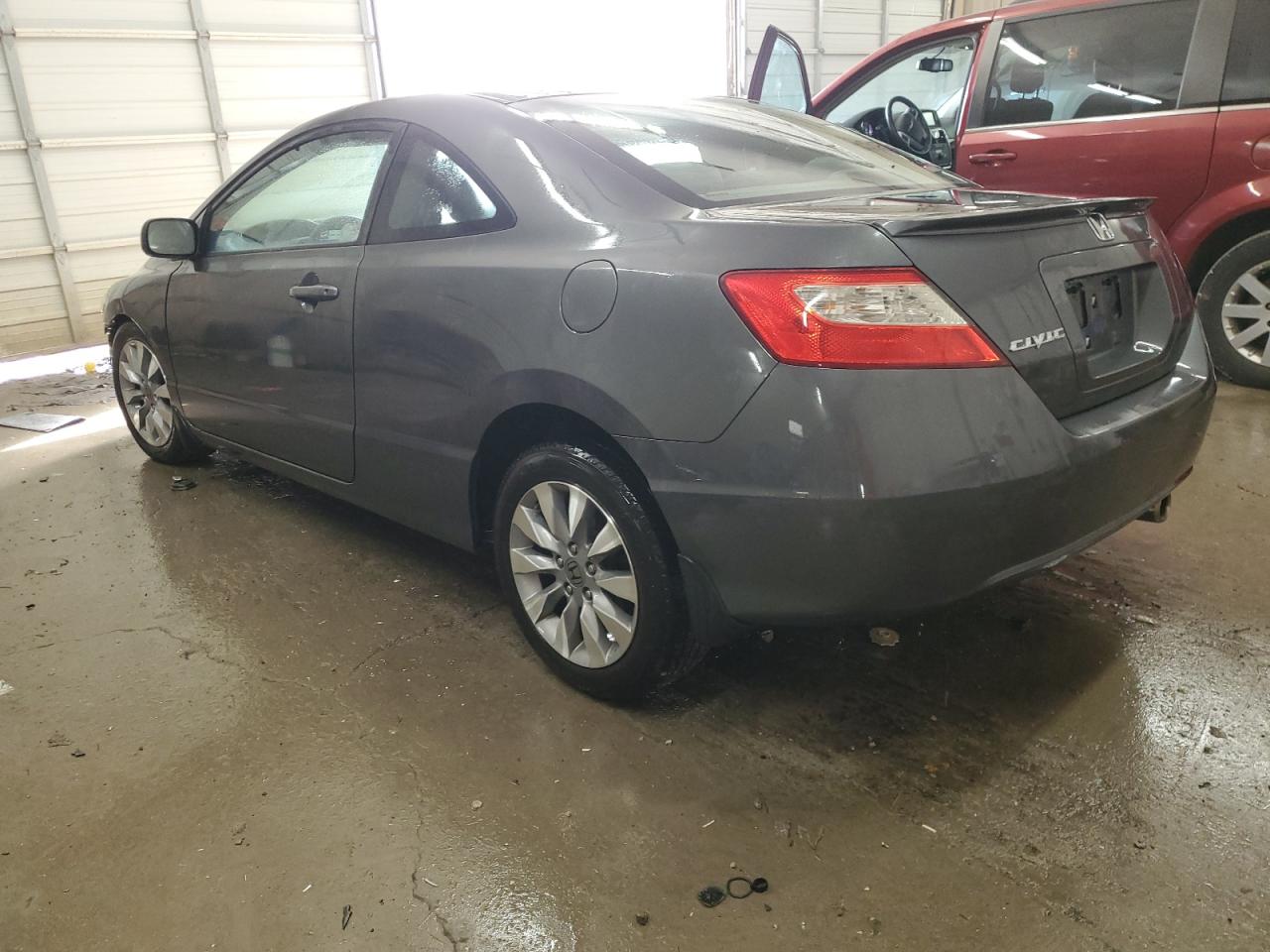 2011 Honda Civic - Image 2