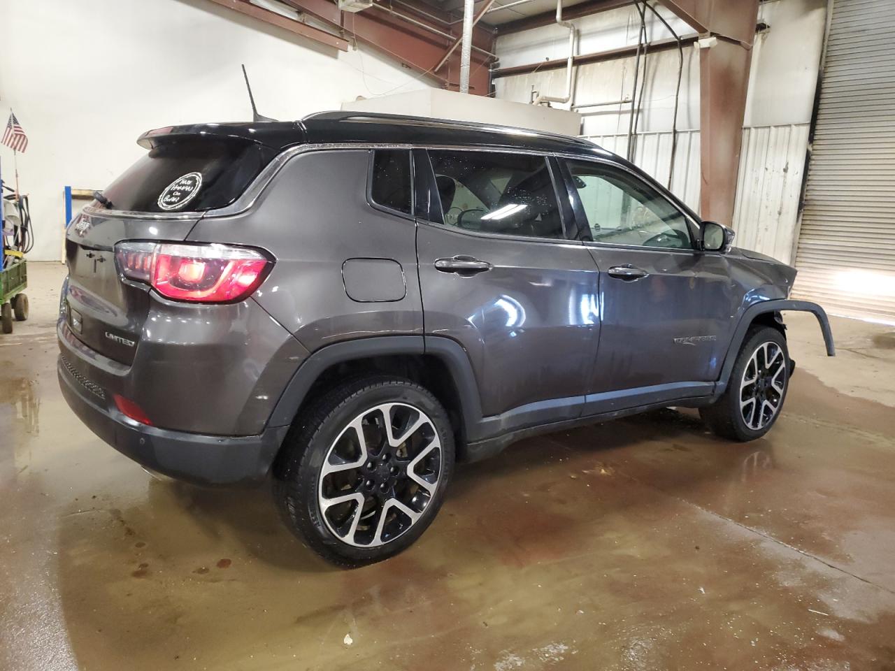 2019 Jeep Compass - Image 3