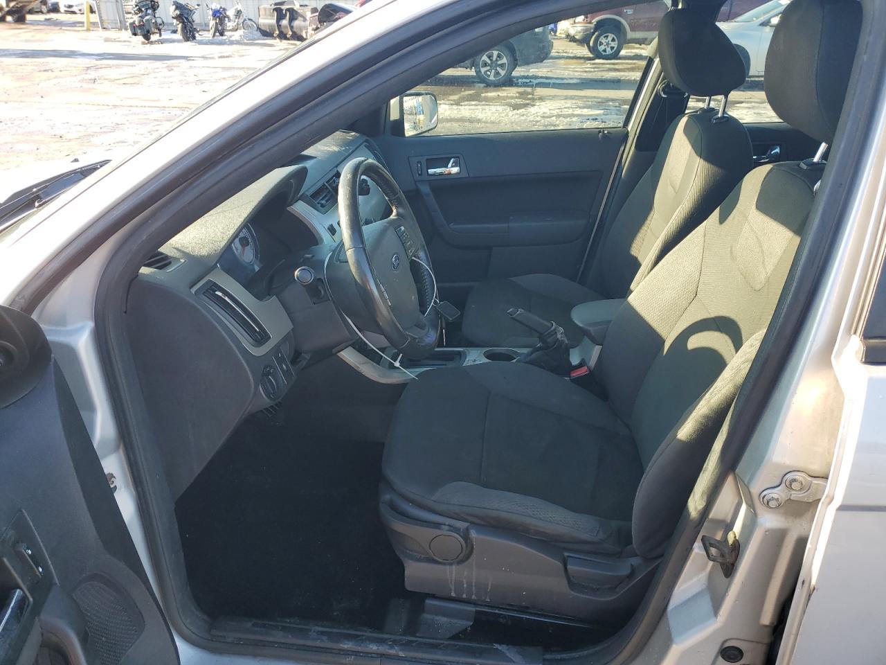 2009 Ford Focus - Image 7