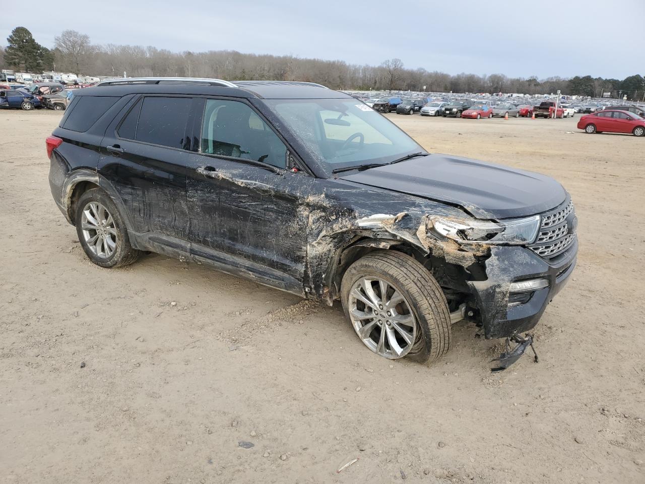 2021 Ford Explorer - Image 4