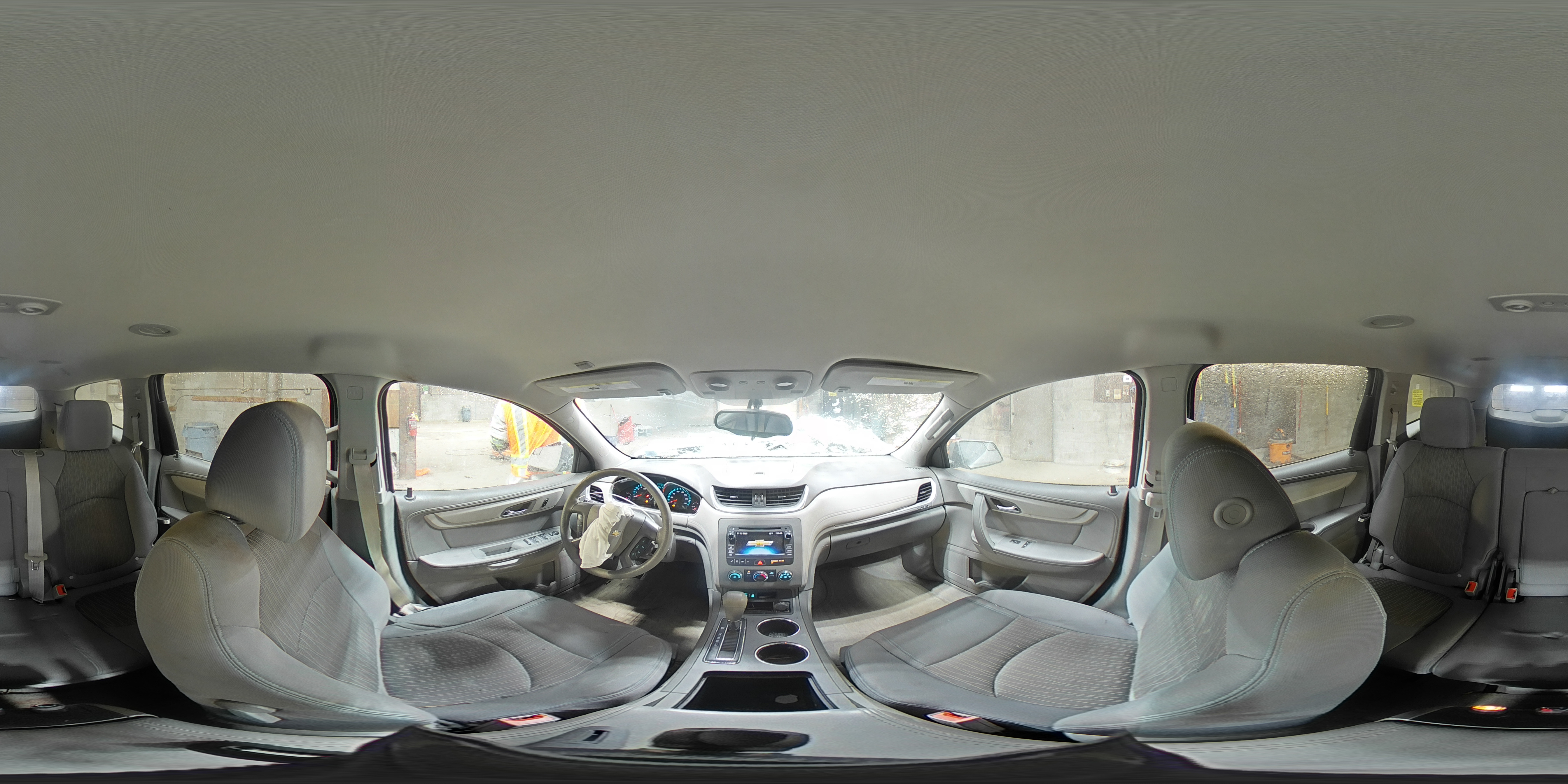 2014 Chevrolet Traverse - Image 14