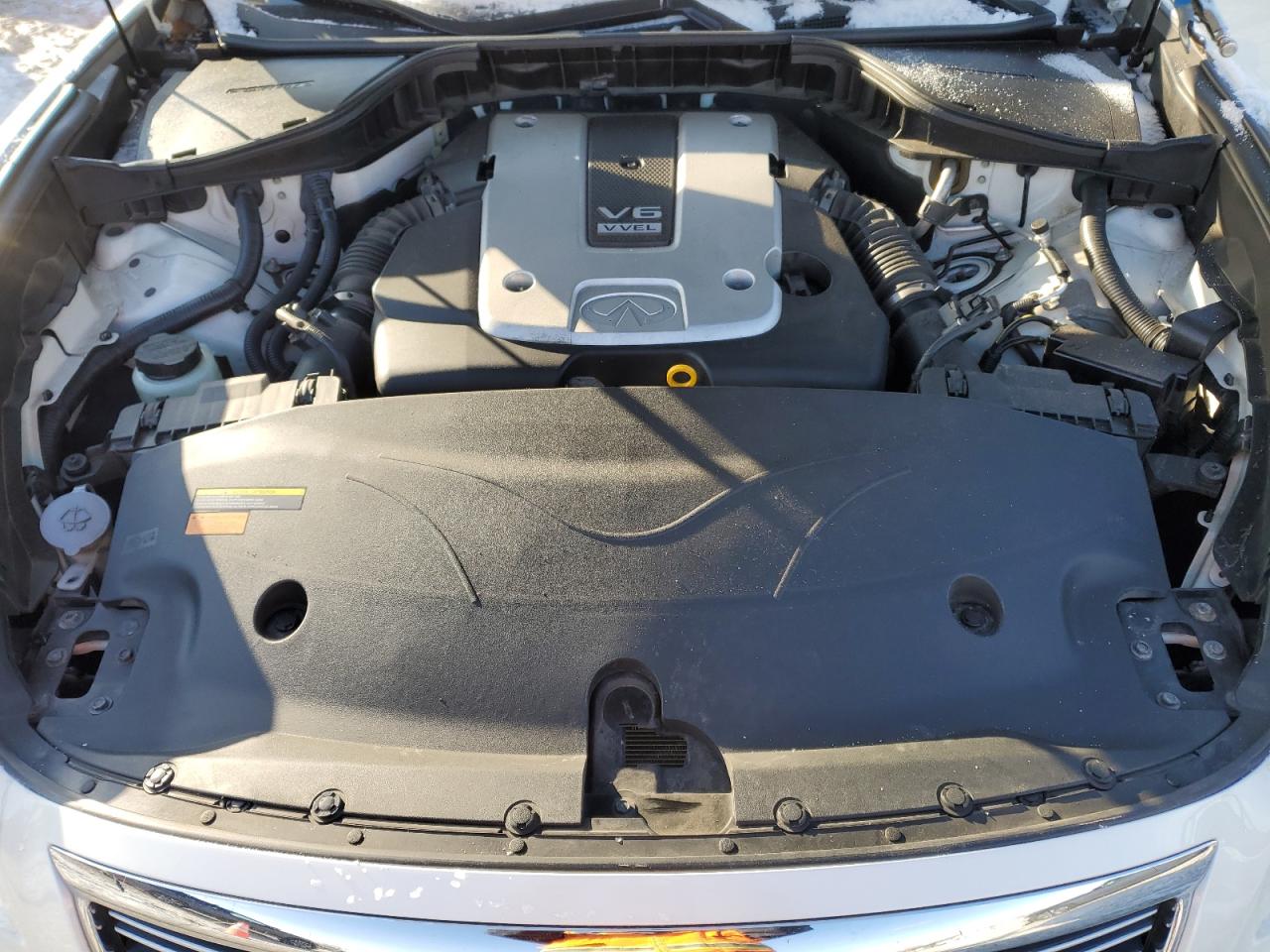 2013 Infiniti M - Image 11