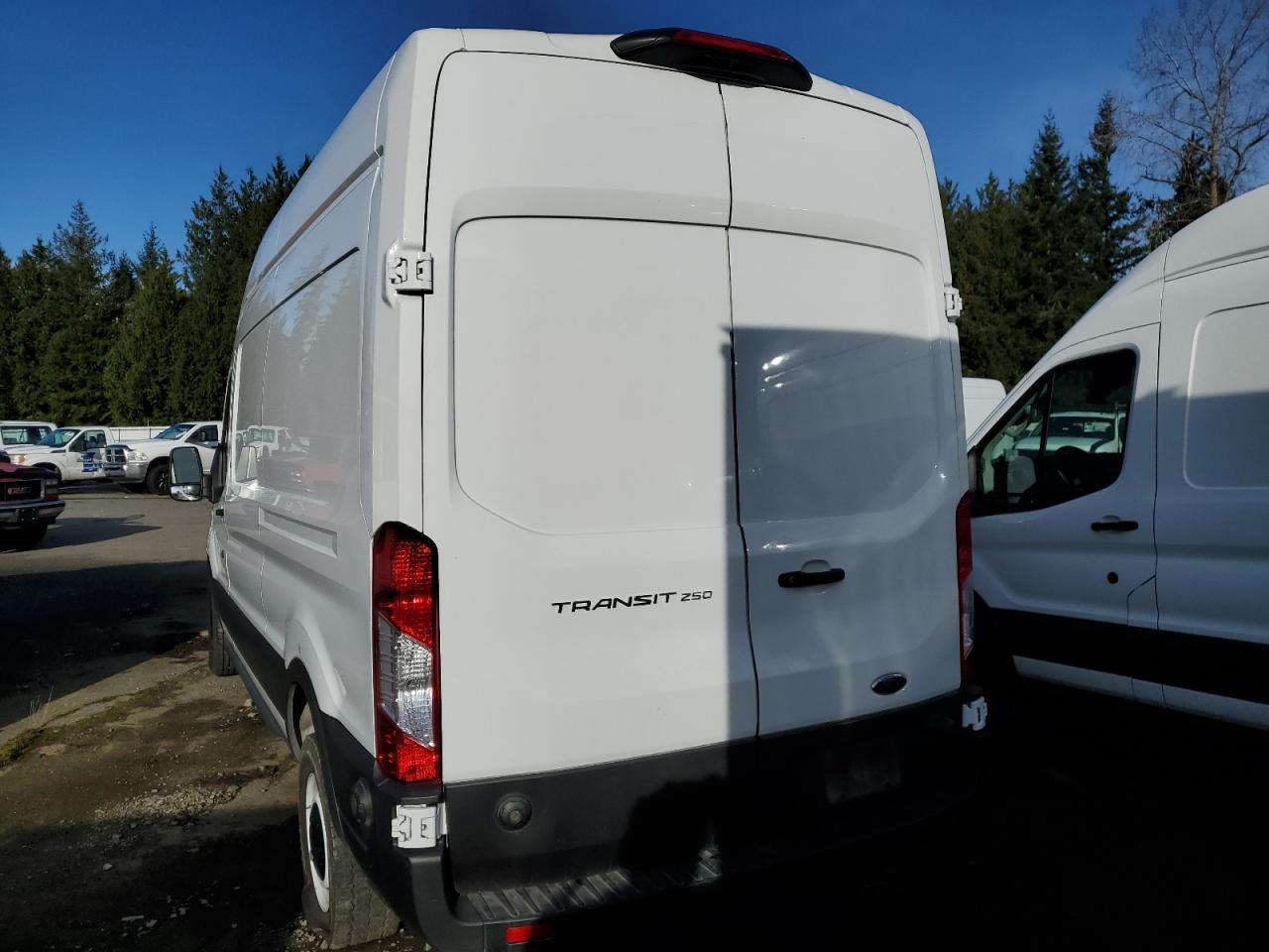 2022 Ford Transit - Image 6
