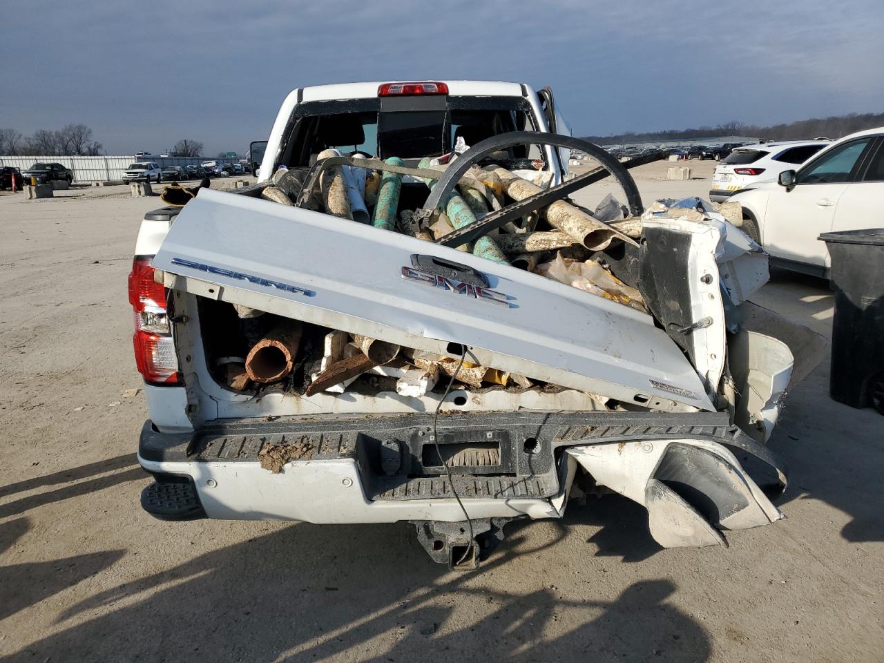 2015 GMC Sierra K2500 Slt VIN: 1GT12ZE83FF645653 Lot: 87453084