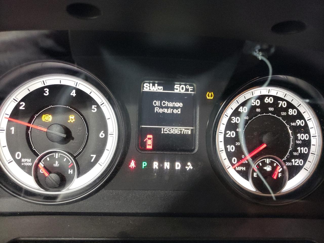 2014 RAM 1500 - Image 9