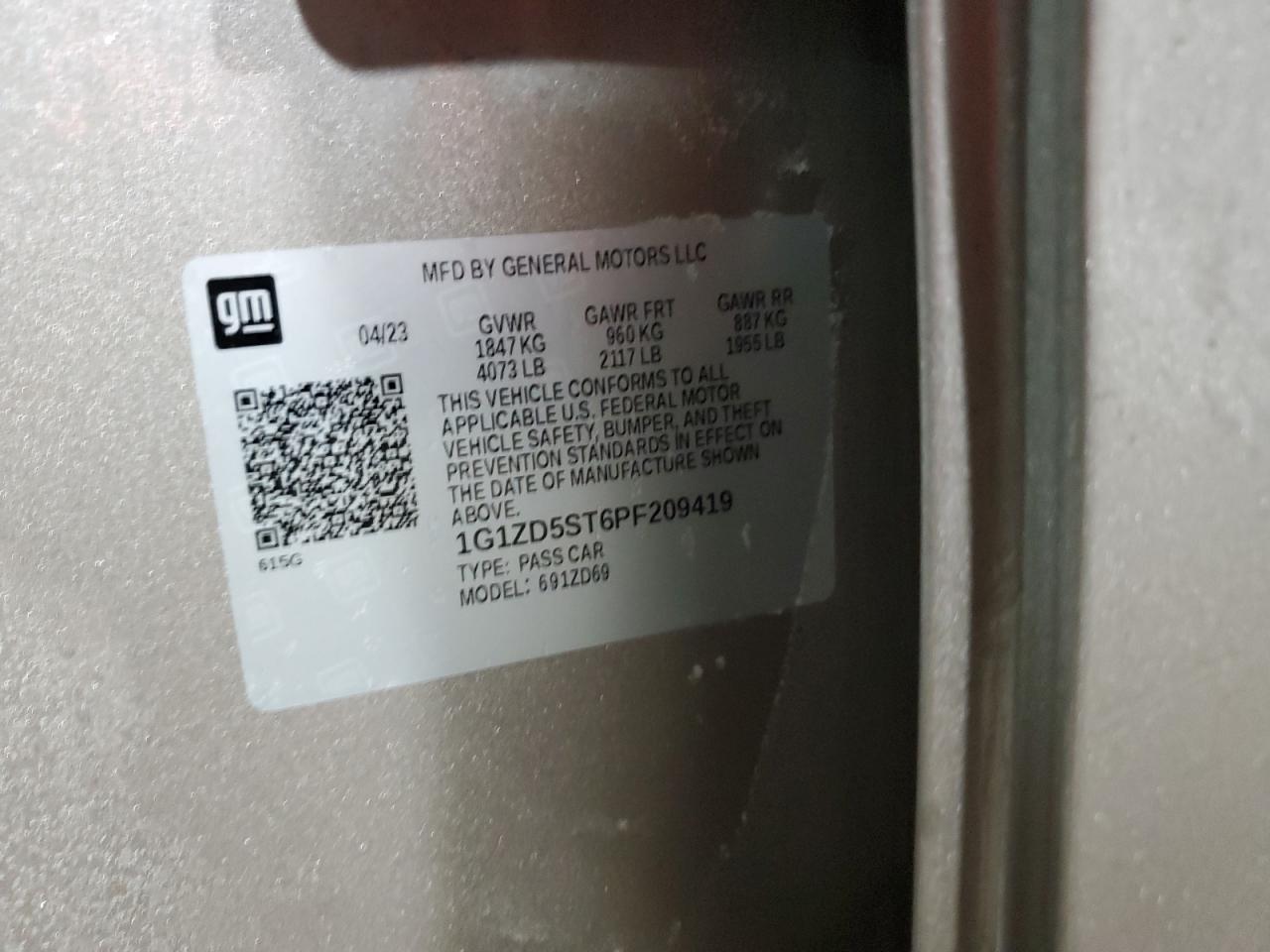 2023 Chevrolet Malibu - Image 13