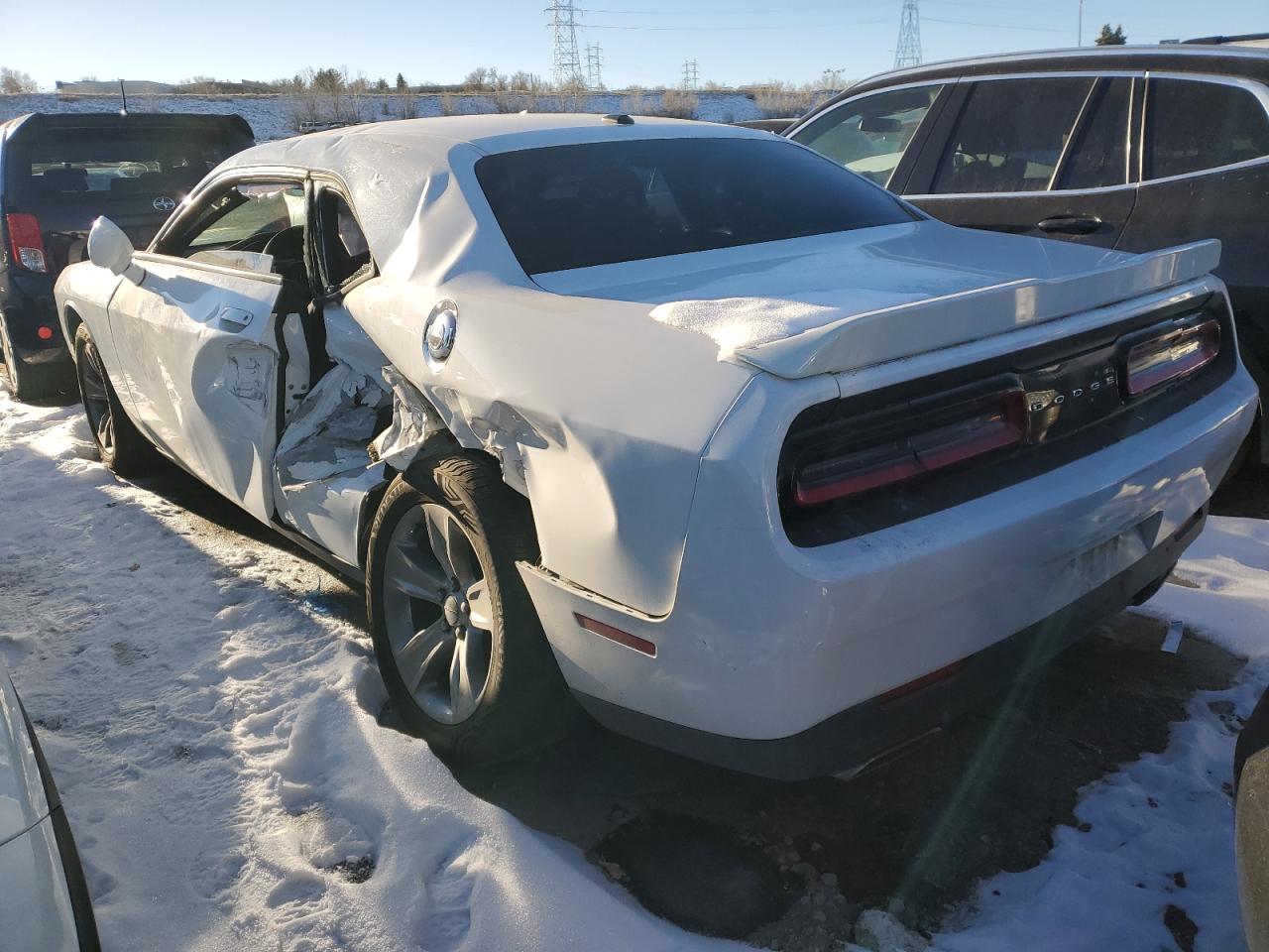 VIN 2C3CDZAG6GH217502 2016 DODGE CHALLENGER no.2