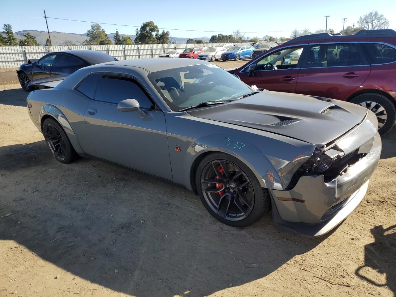 2019 Dodge Challenger - Image 4
