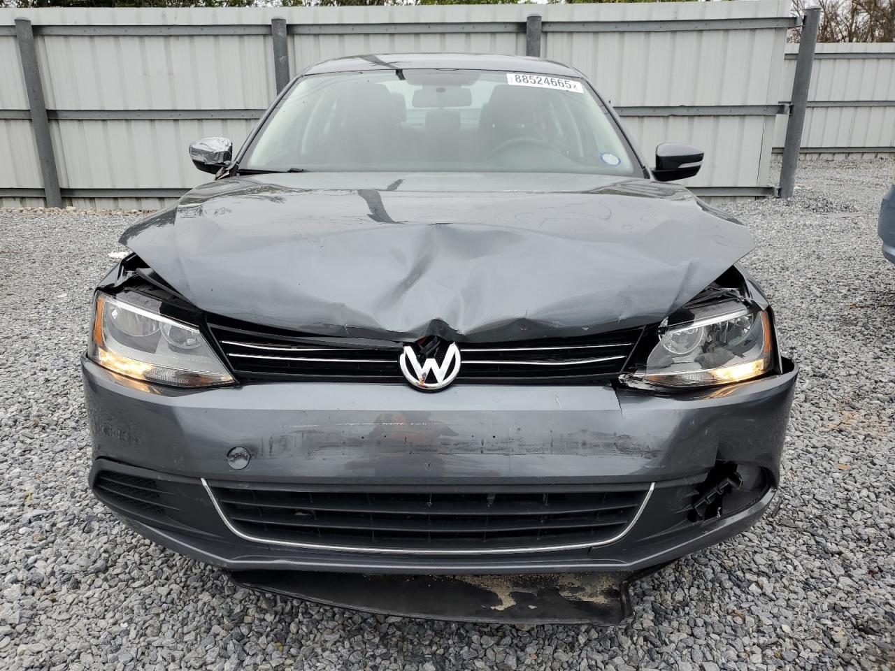 2014 Volkswagen Jetta - Image 5