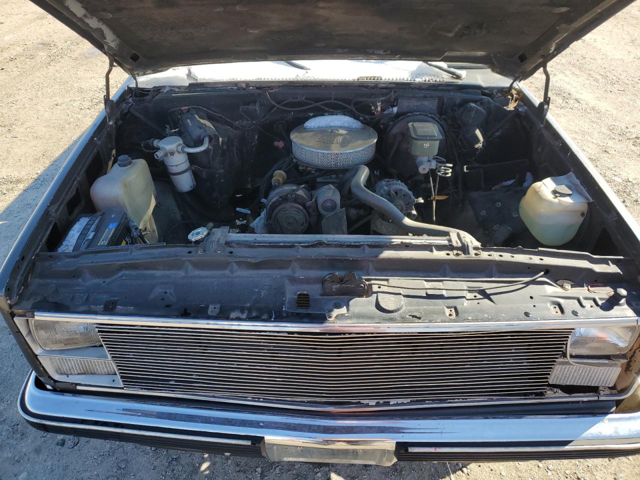 1986 Chevrolet C-10 - Image 11