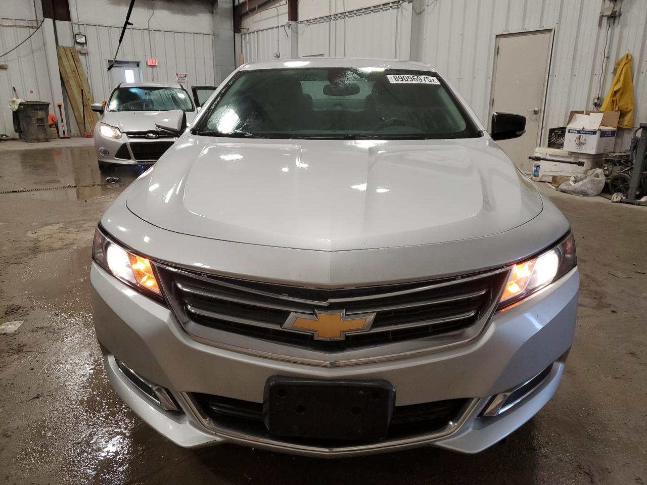 2016 Chevrolet Impala - Image 5