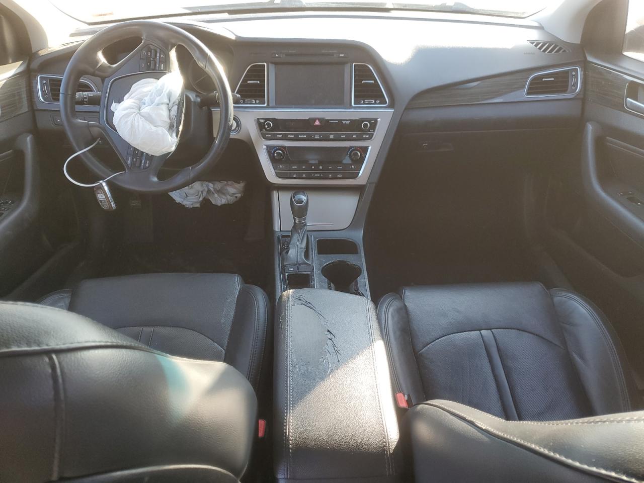 2015 Hyundai Sonata - Image 8