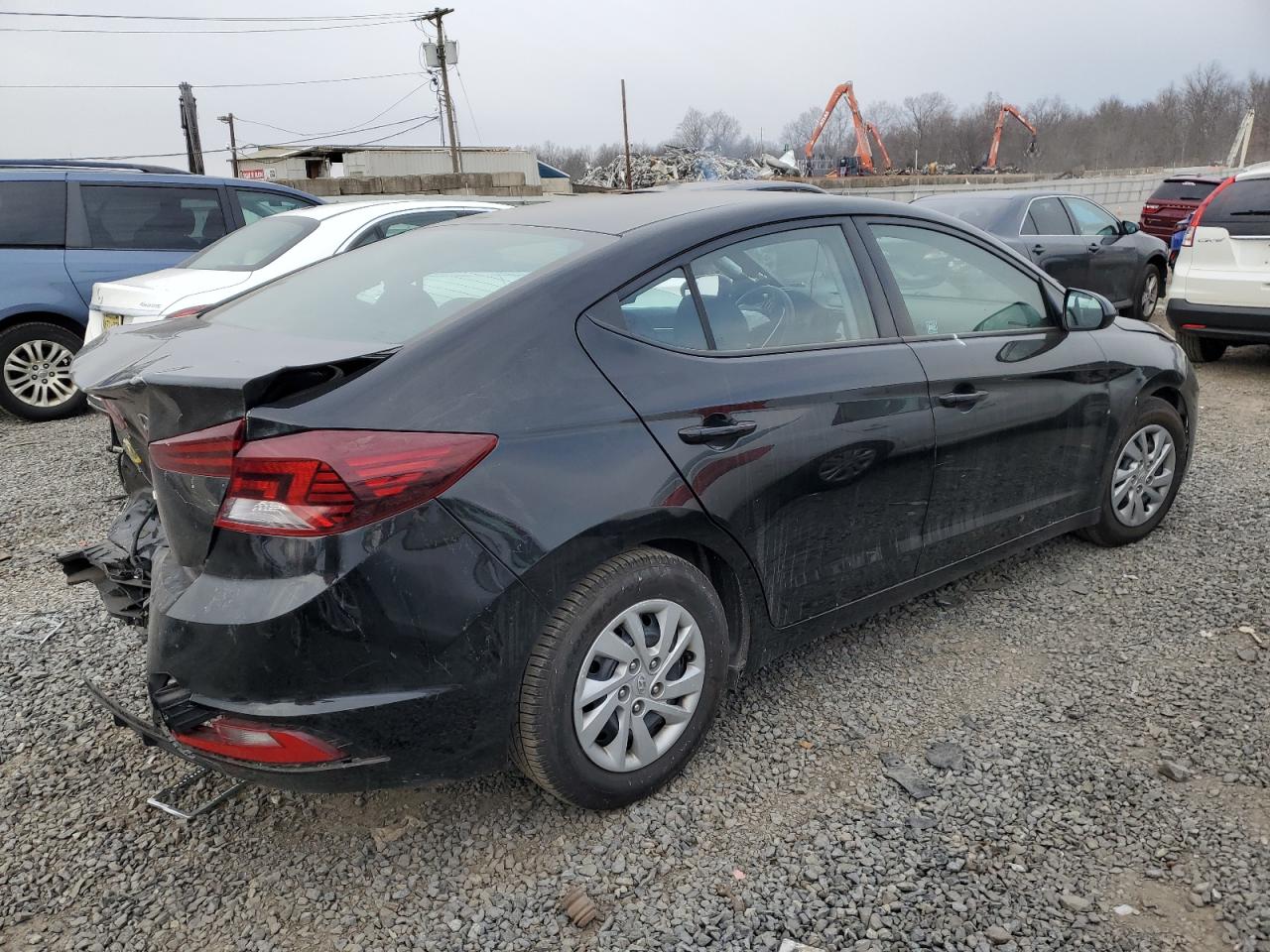 2020 Hyundai Elantra - Image 3