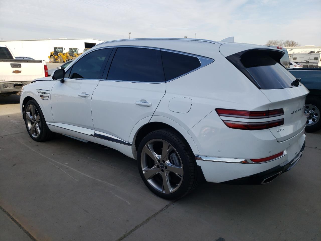 2024 Genesis GV80 - Image 2
