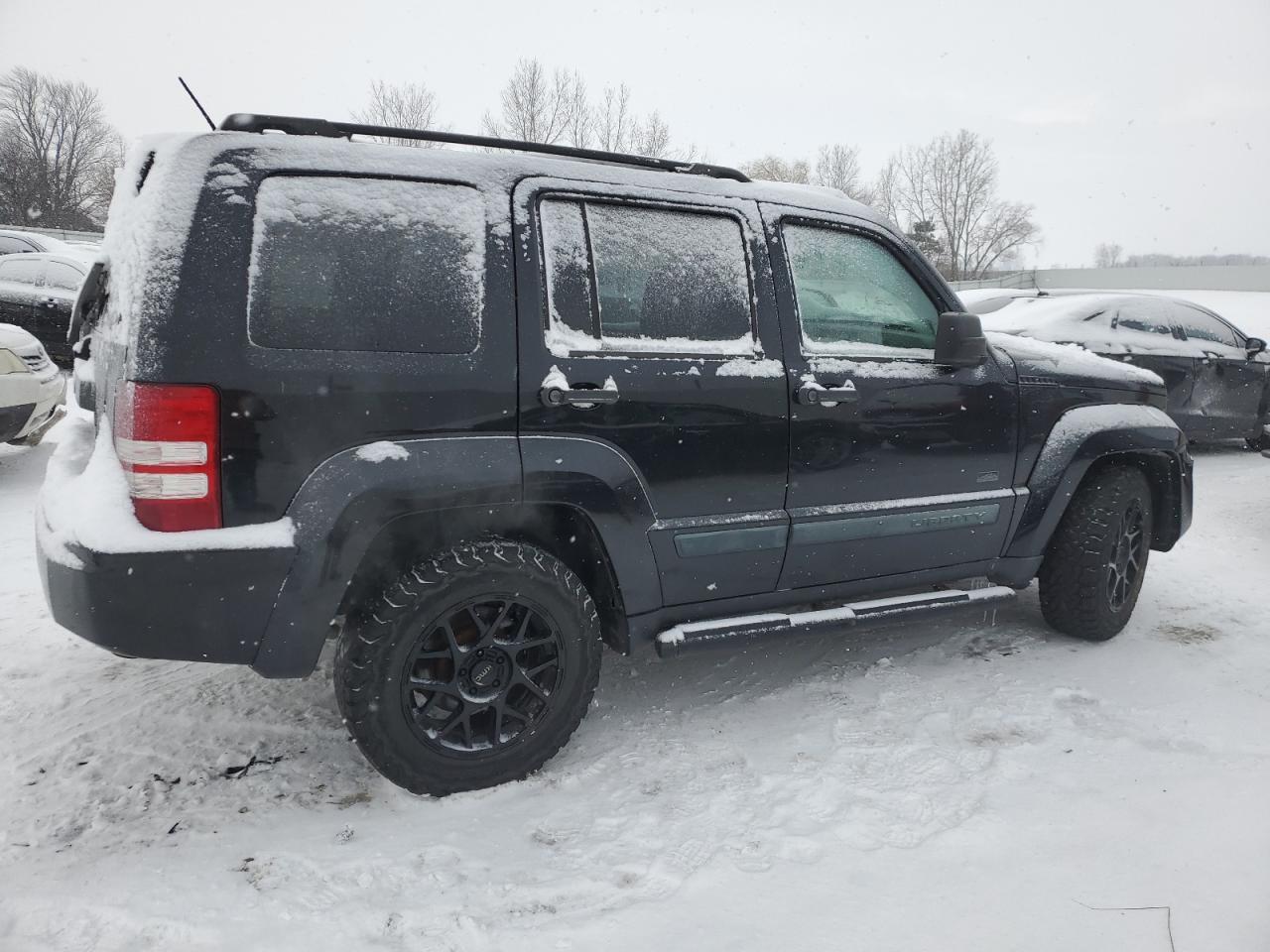 2009 Jeep Liberty (North America) - Image 3