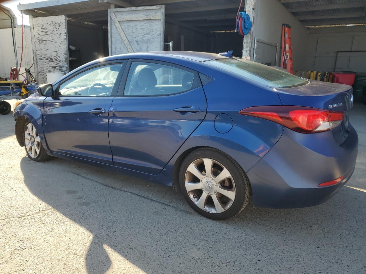 2016 Hyundai Elantra - Image 2