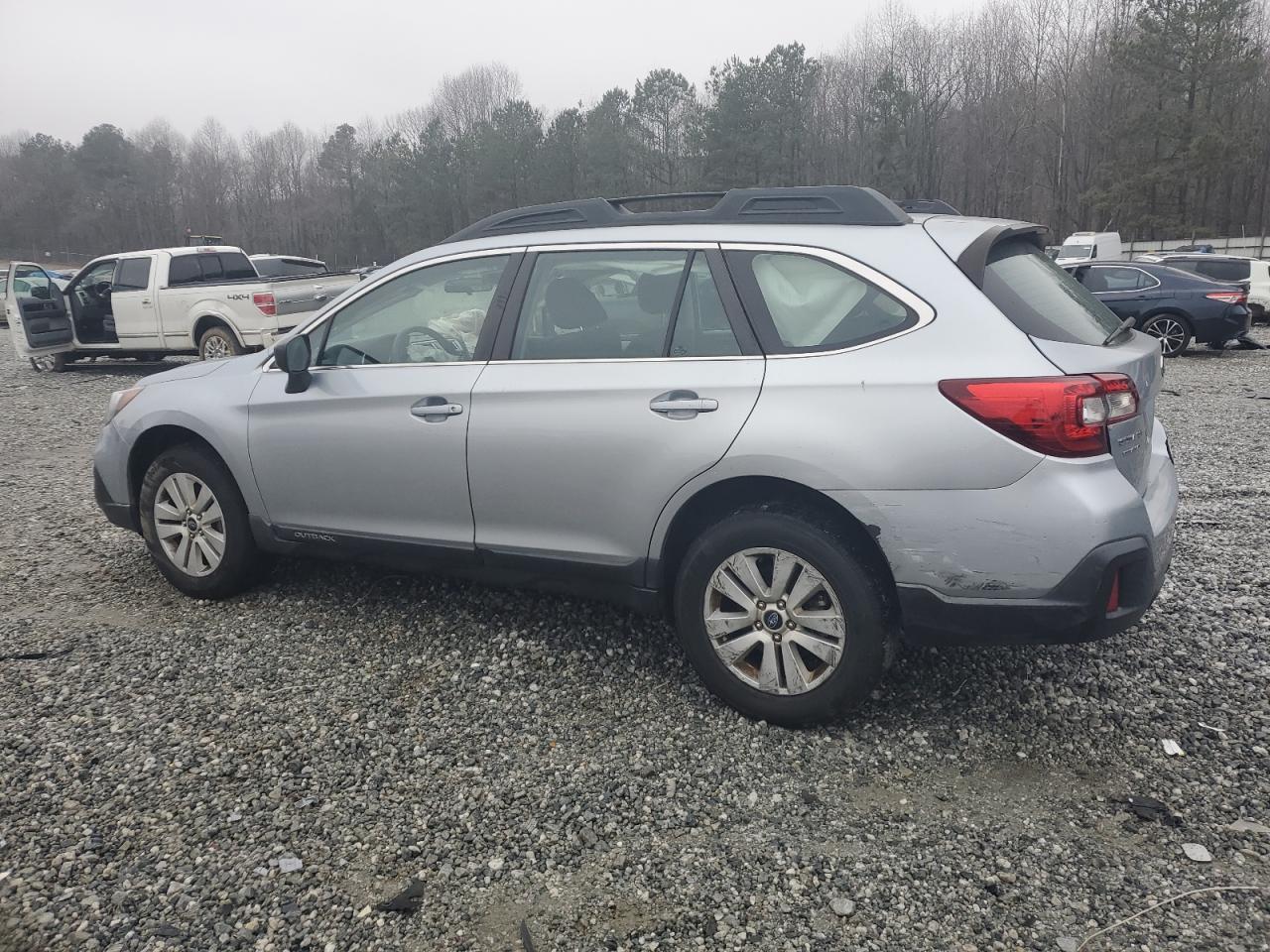 2018 Subaru Outback - Image 2
