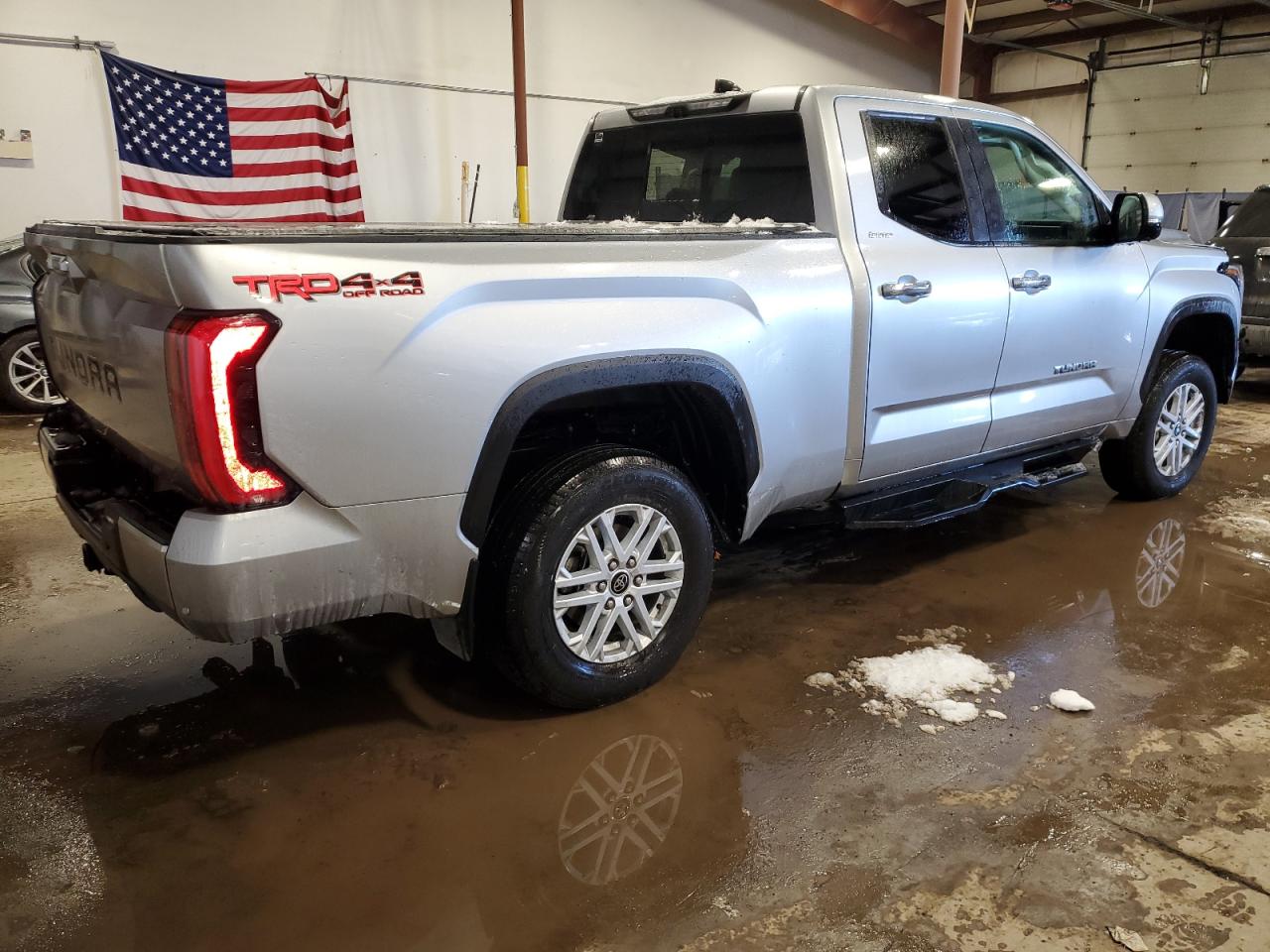 2022 Toyota Tundra - Image 3
