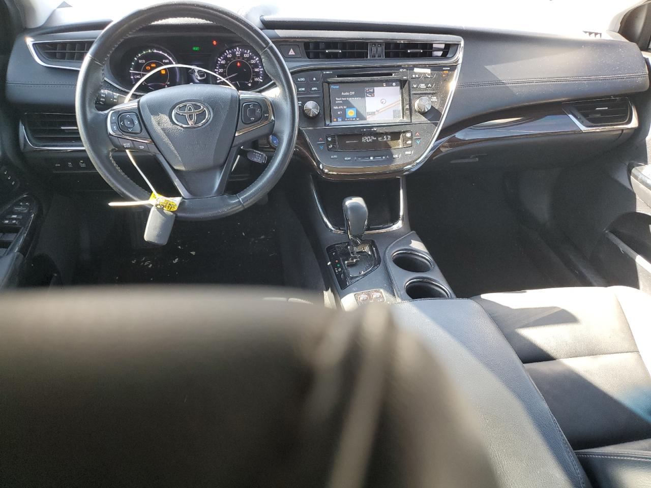 2015 Toyota Avalon - Image 8