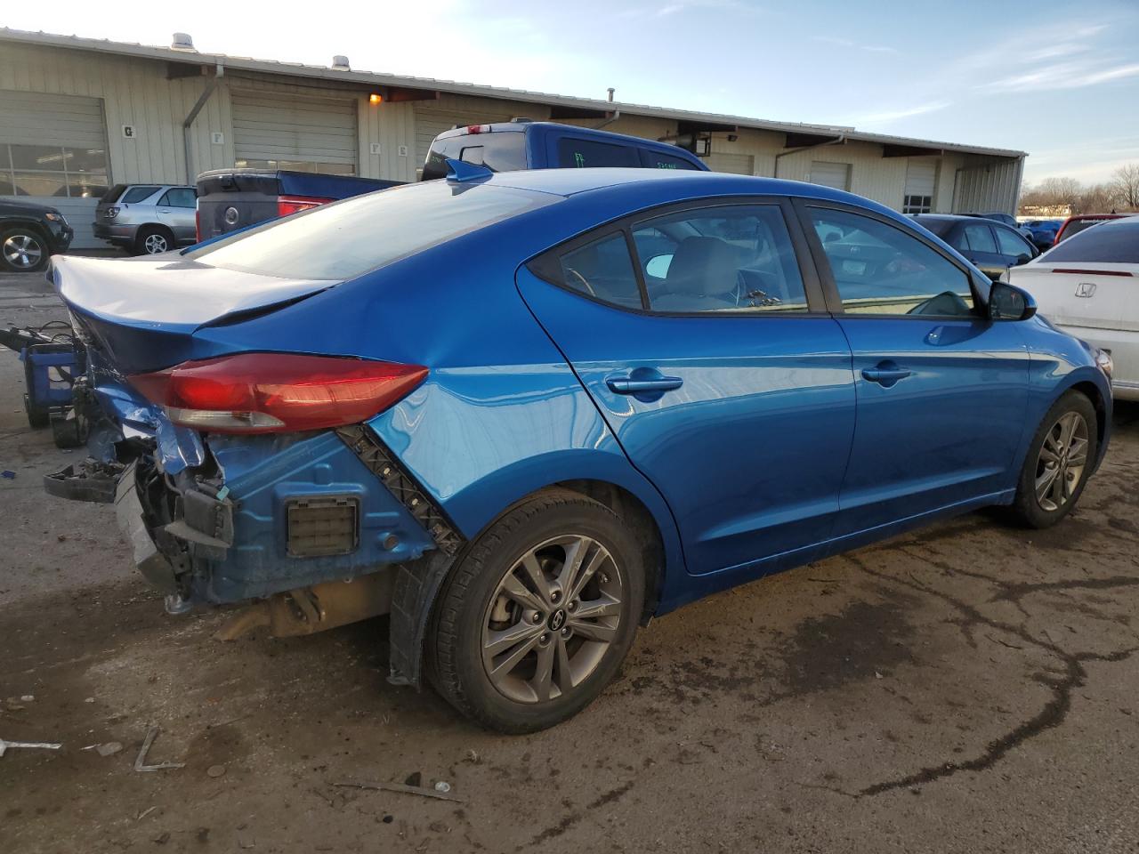 2018 Hyundai Elantra - Image 3