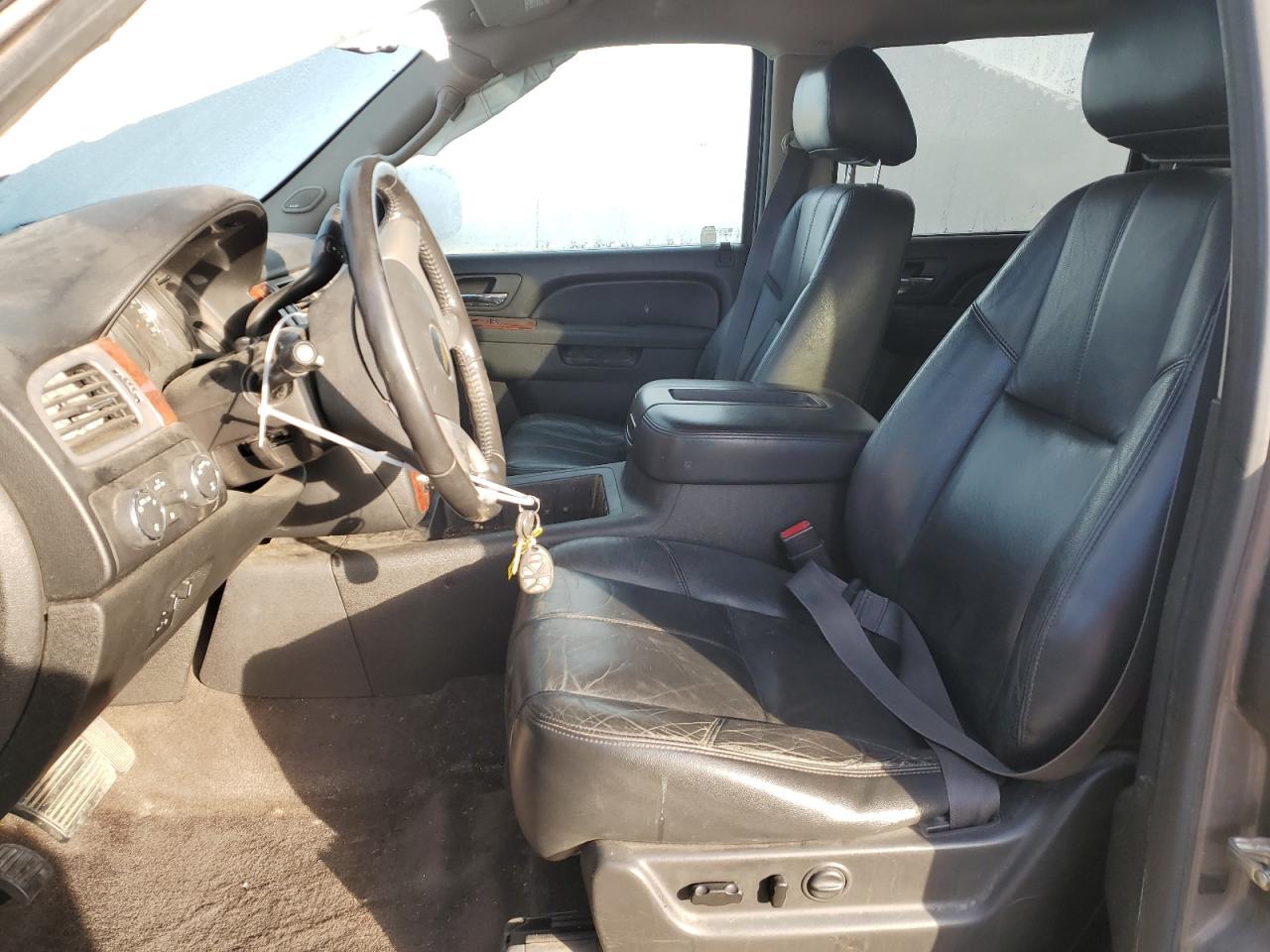 2014 Chevrolet Suburban K1500 Lt VIN: 1GNSKJE71ER240537 Lot: 41891535