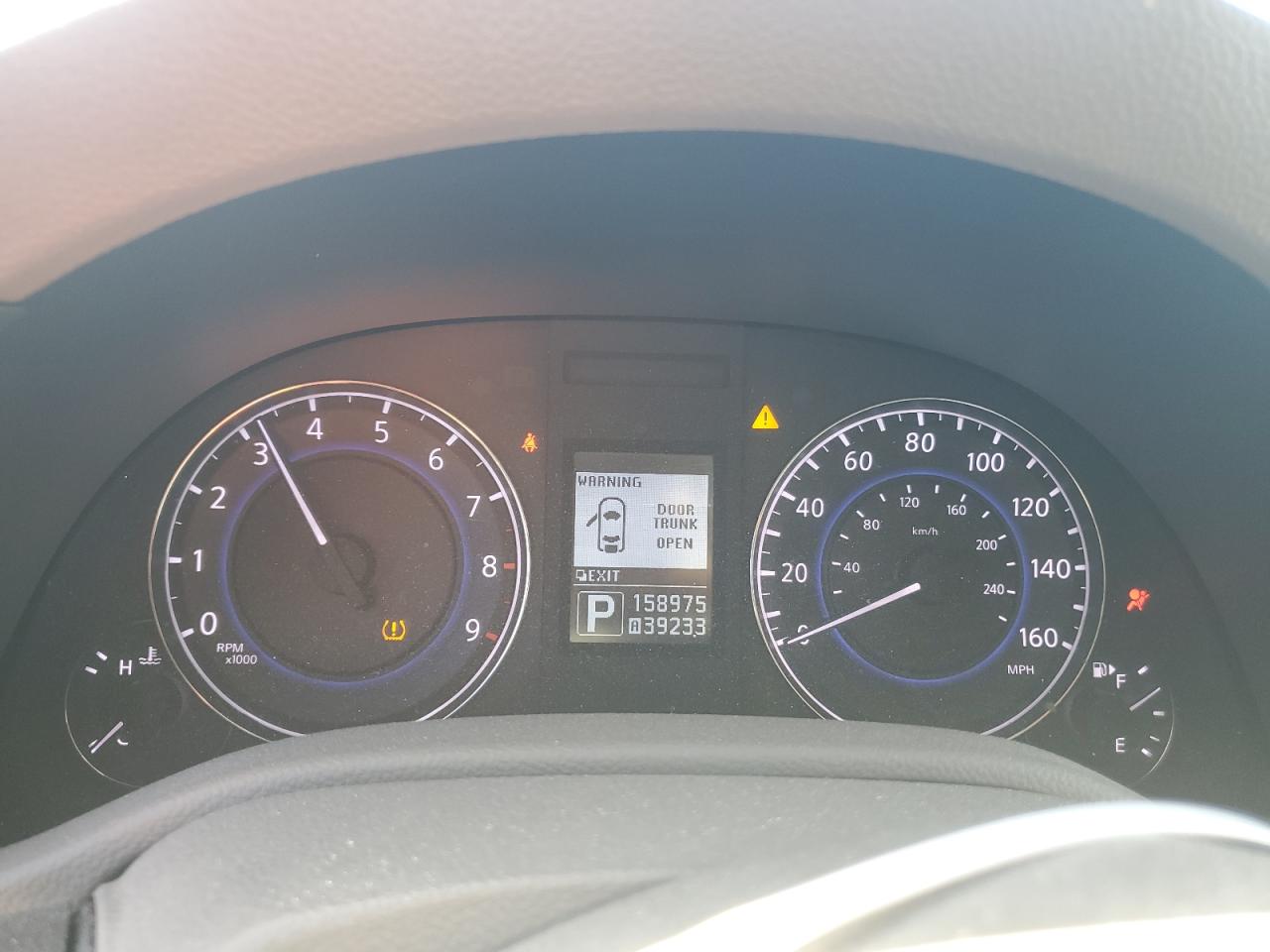 2013 Infiniti G - Image 9