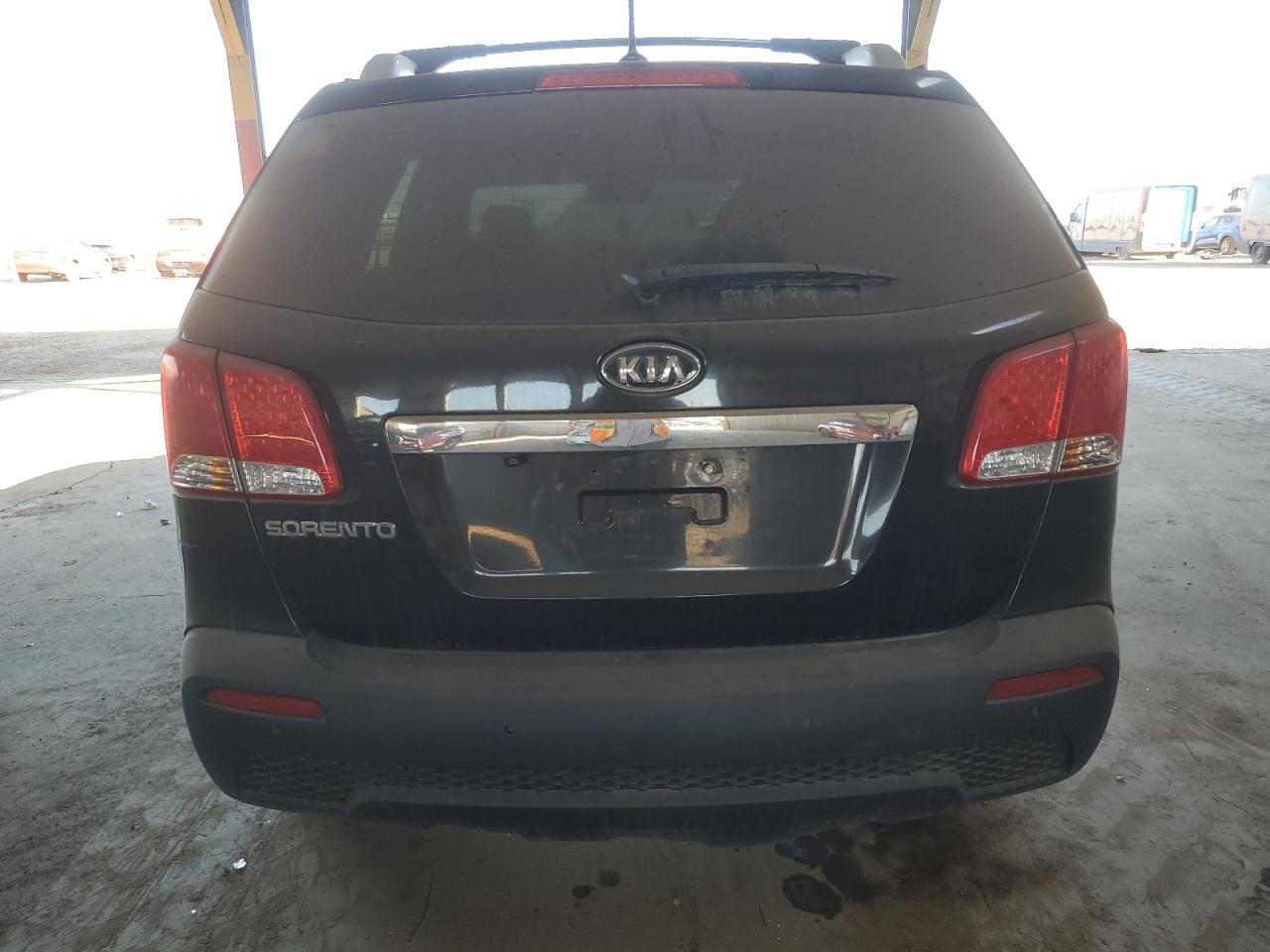 2011 Kia Sorento - Image 6