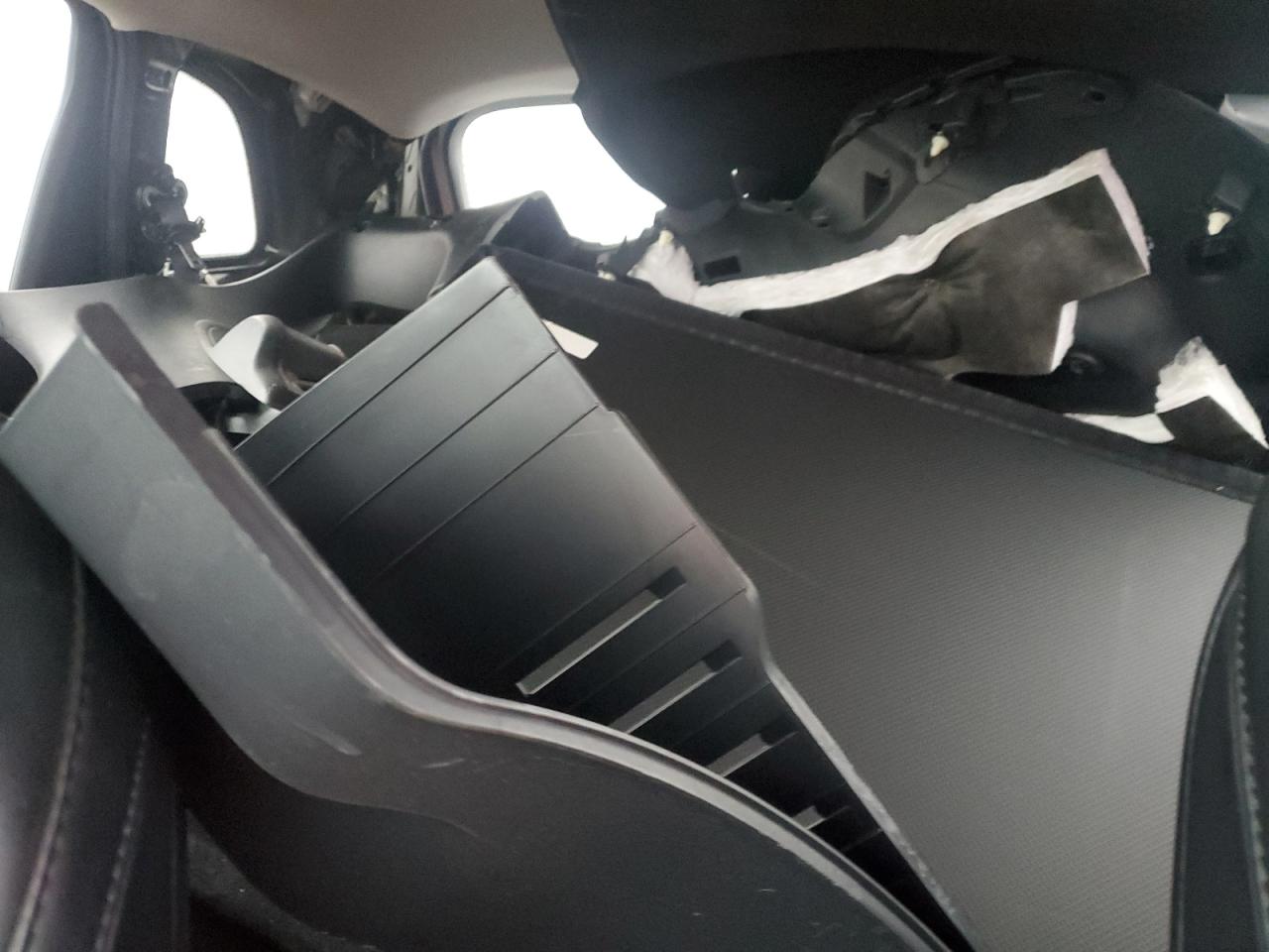 2020 Jeep Grand Cherokee - Image 10