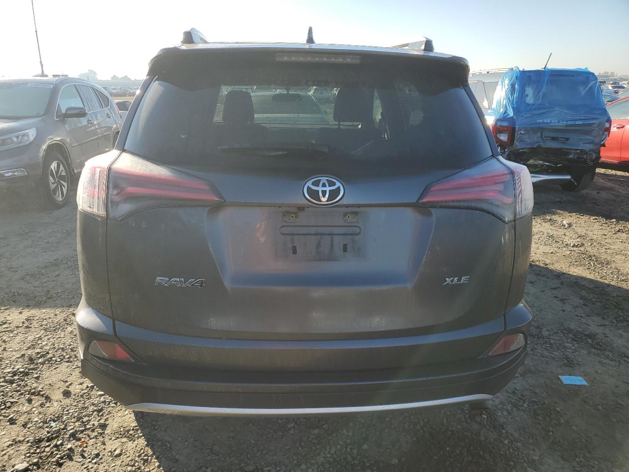 VIN JTMWFREVXGJ093745 2016 TOYOTA RAV4 no.6