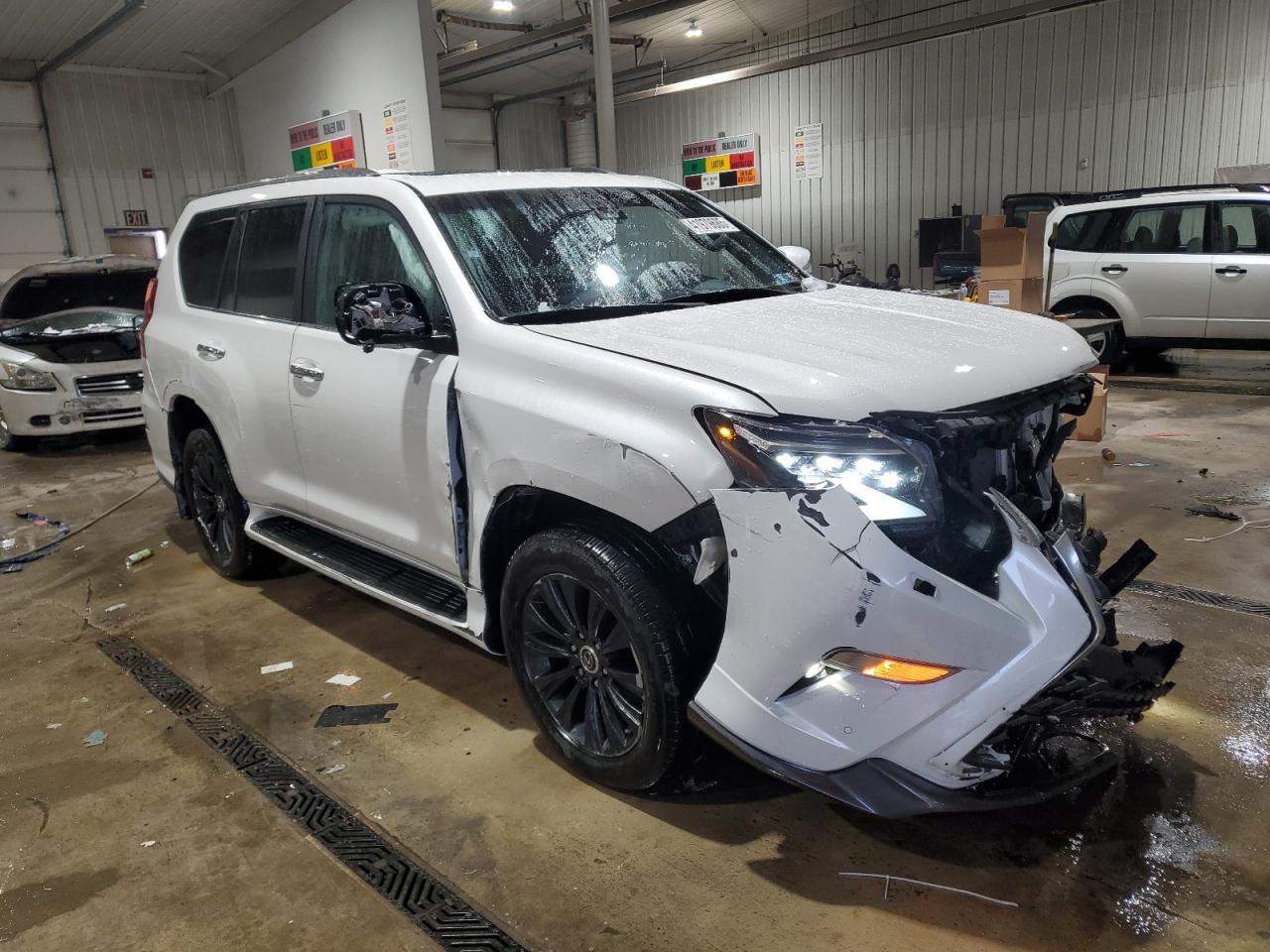 2022 Lexus Gx 460 Luxury VIN: JTJGM7BX4N5310455 Lot: 41979685