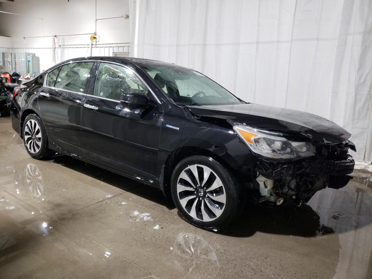 2017 Honda Accord - Image 4