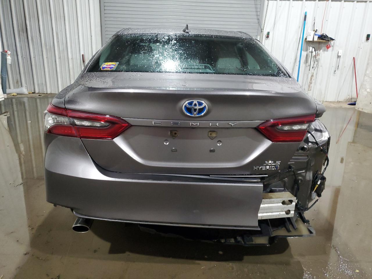 2022 Toyota Camry - Image 6