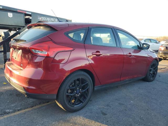 Хэтчбеки FORD FOCUS 2016 Красный