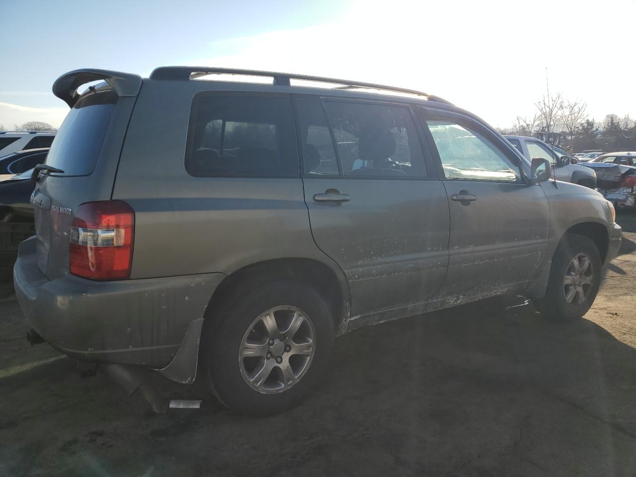2004 Toyota Highlander - Image 3