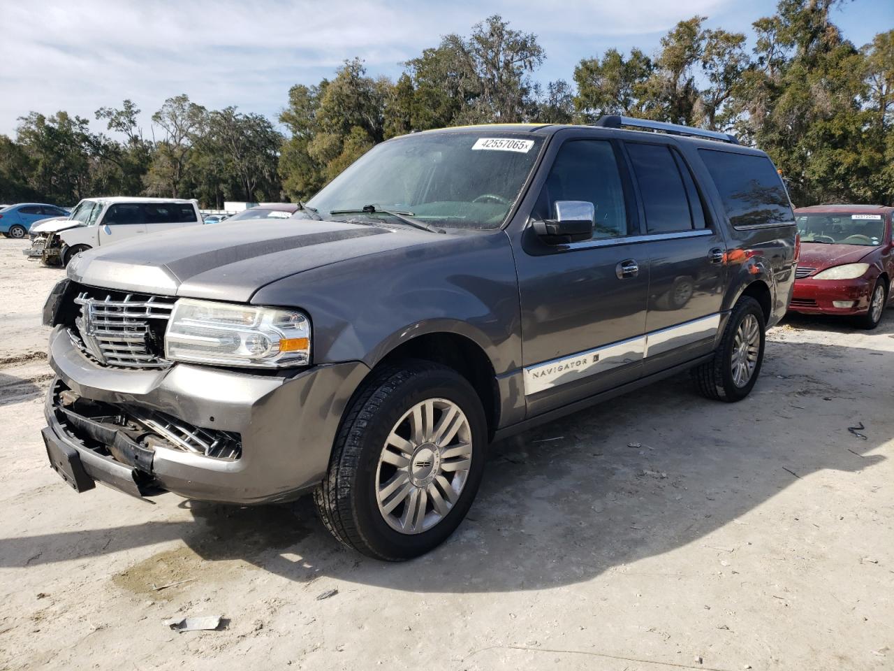 2012 Lincoln Navigator - Image 1