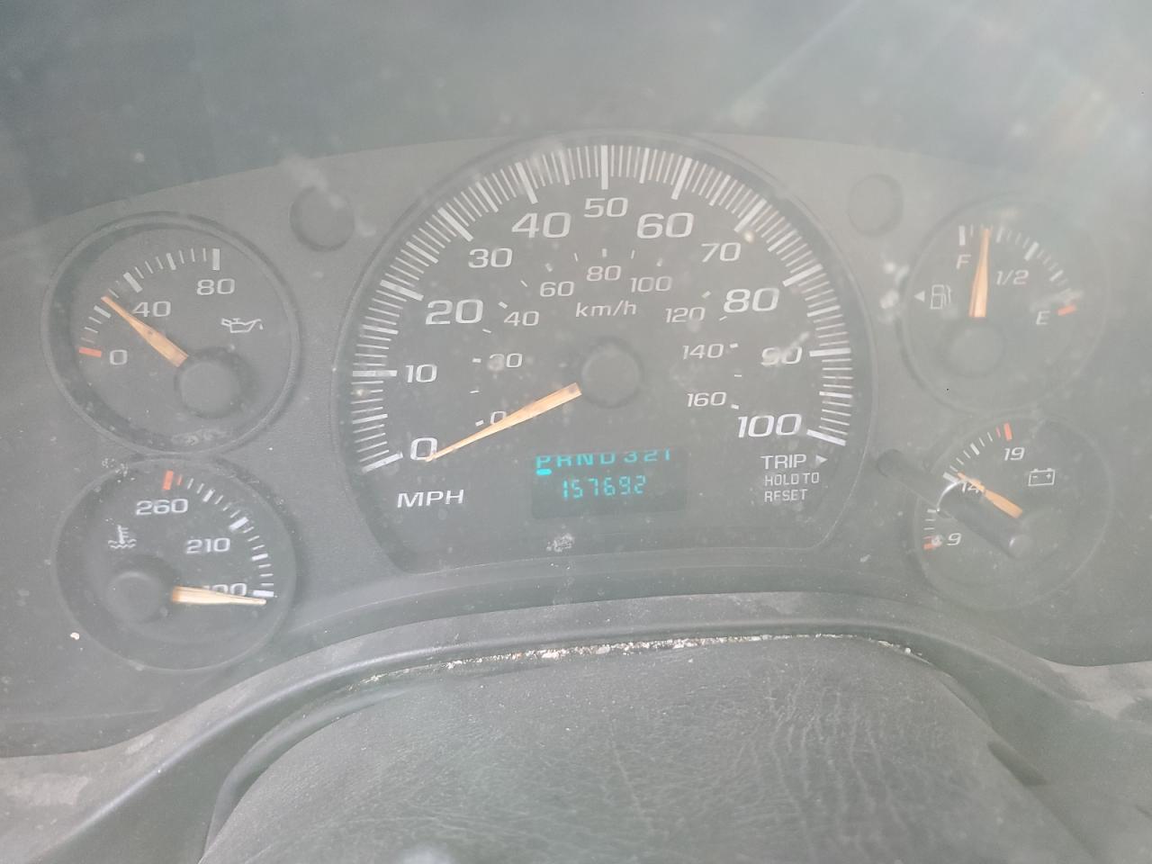 2006 Chevrolet Express - Image 8