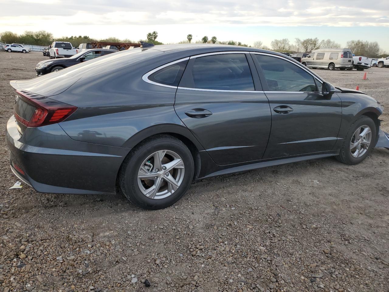 2022 Hyundai Sonata - Image 3