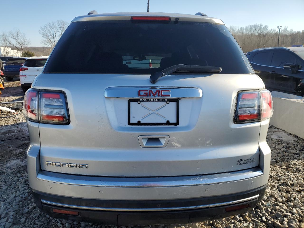 2016 GMC Acadia - Image 6